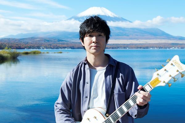 藤巻亮太、新曲「まほろば」リリース日にYouTubeライブ配信　マンドリン弾き語りも初披露