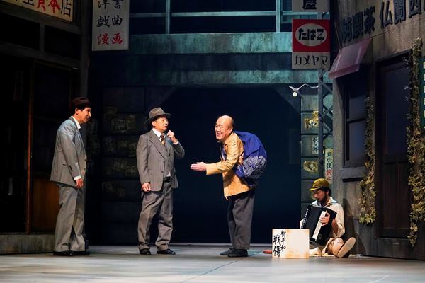 KERA作・演出『世界は笑う』上演スタート「喜劇人達への個人的なラブレター」