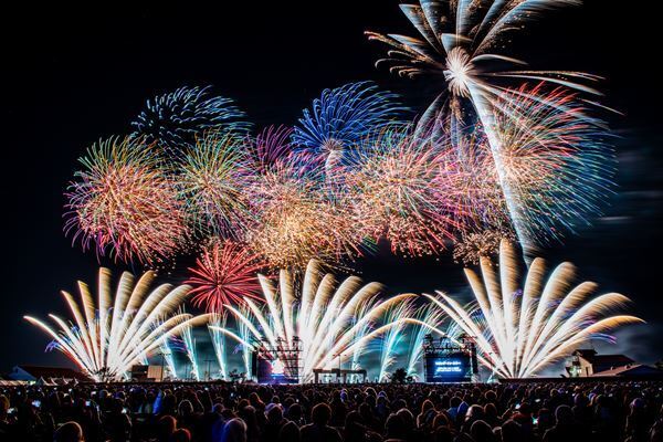 生田絵梨花が映画『ウィッシュ』劇中歌を生歌唱　「Disney Music & Fireworks」宮崎公演レポート