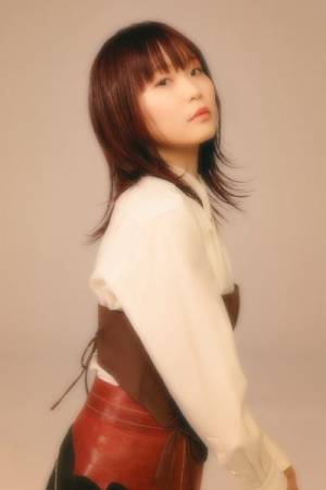 初の武道館公演を控えたExWHYZインタビュー「この6人とマスターのみんなで、あの空間を共有できるのが待ち遠しい」