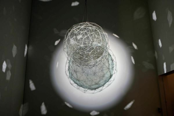 『テート美術館展』展示風景をレポート　200年にわたる「光」をめぐる表現の旅へ