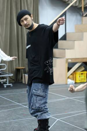 林翔太が盟友・松本幸大と競演　舞台『DOLL』稽古場レポート到着