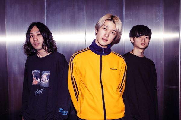 ロックバンドofuloverインタビュー「『無愛想少女』はいろんな世代の方に届くような歌詞になったんじゃないかな」