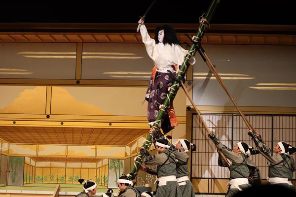 市川團十郎、Snow Man・宮舘涼太と約3年ぶりの共演『SANEMORI』開幕へ