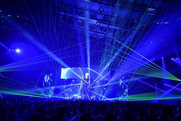 back number、2年半ぶり全国ツアー最終公演のオフィシャルレポート到着　清水依与吏「こんなにアクセルを踏み込んだことは人生でありません！」