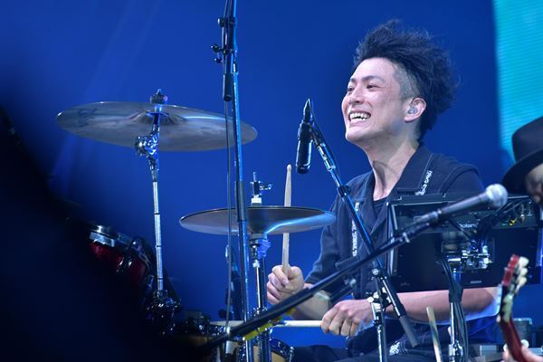 back number、2年半ぶり全国ツアー最終公演のオフィシャルレポート到着　清水依与吏「こんなにアクセルを踏み込んだことは人生でありません！」