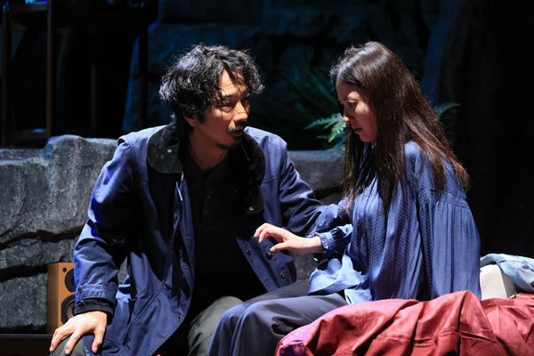 眞島秀和、吉高由里子出演『クランク・イン！』が開幕　舞台写真＆キャストコメント到着