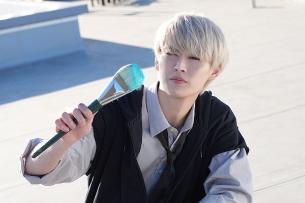 『夜が明けたら、いちばんに君に会いにいく』JO1白岩瑠姫演じる青磁の新たな場面写真4点公開