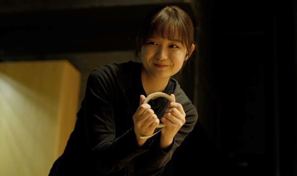 映画『バラシファイト』道具を武器に見立てたアクションシーンなど場面写真13点公開