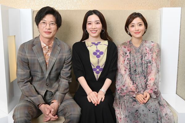 永野芽郁×田中圭×石原さとみ『そして、バトンは渡された』“嘘と秘密”に迫るインタビュー映像公開　「実は…親子です！」