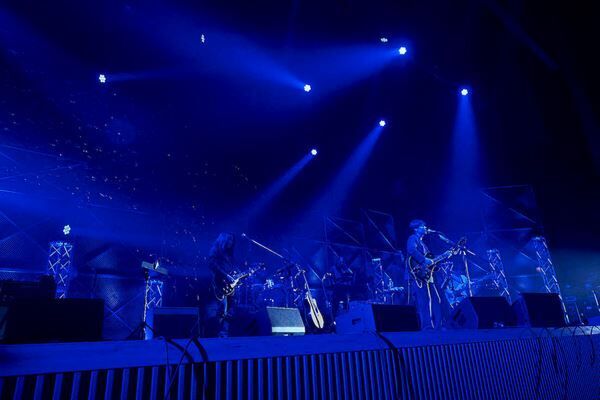 椿屋四重奏が一夜限りの復活、中田裕二ソロ10周年記念ライブに豪華ミュージシャンが次々登場