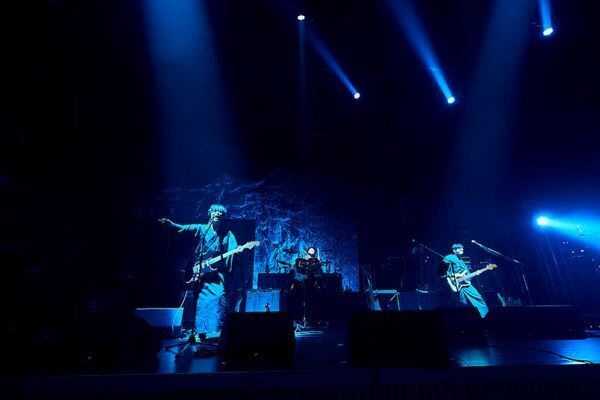 椿屋四重奏が一夜限りの復活、中田裕二ソロ10周年記念ライブに豪華ミュージシャンが次々登場