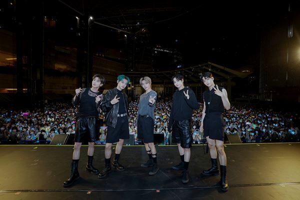 TOMORROW X TOGETHERが2年7カ月ぶりに来日、日本3rdシングル『GOOD BOY GONE BAD』発売記念イベントを開催