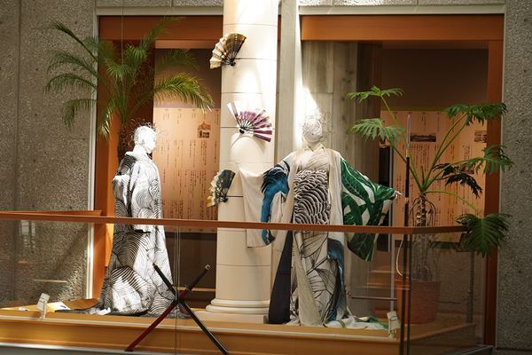 舞台作品と舞台衣裳が辿った軌跡を体感できる『時空をこえて-Across Time and Space-展』本日より開催