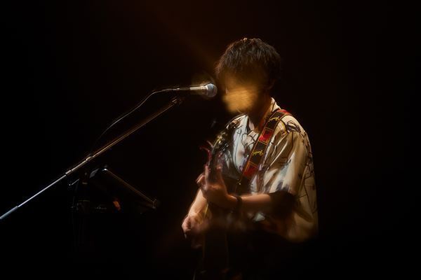 TETTA、大倉空人、小泉光咲、武藤潤がグループとは異なる魅力で心を掴む『LIVE Meets Vol.4』レポート