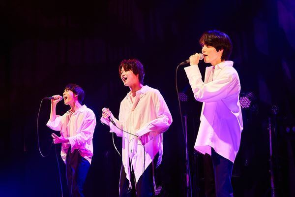 TETTA、大倉空人、小泉光咲、武藤潤がグループとは異なる魅力で心を掴む『LIVE Meets Vol.4』レポート