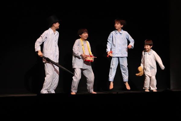 【レポート】美しく、温もりある魅せ方で“不思議”を生みだす　ミュージカル『ファインディング・ネバーランド』