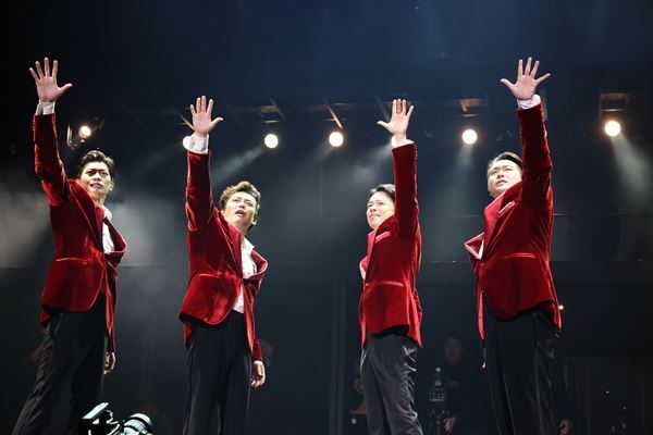 グループの軌跡を振り返る“BLACK”と、今まさに描いているような“GREEN”　ミュージカル『ジャージー・ボーイズ』プレビュー公演をレポート