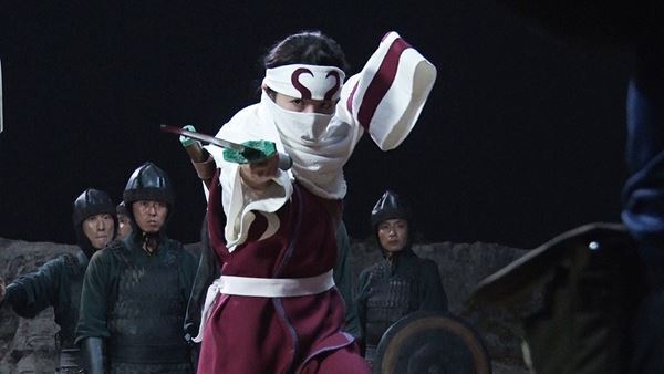 山﨑賢人、清野菜名のアクションの裏側に迫る『キングダム2 遥かなる大地へ』特典映像「メイキング&インタビュー」公開