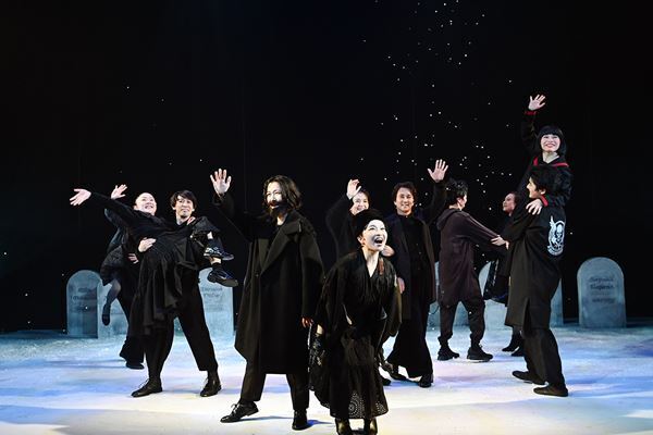 真夏に雪降るFUKAIPRODUCE羽衣『女装、男装、冬支度』上演中