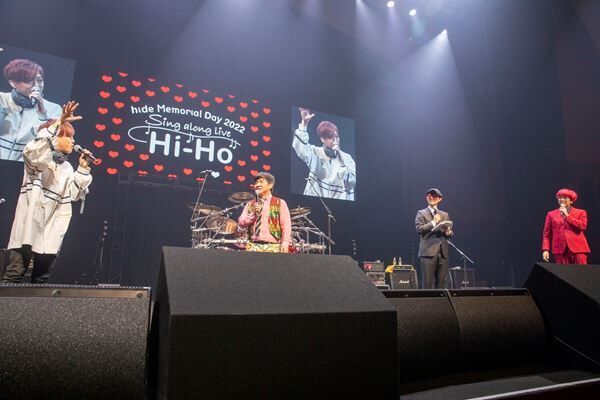 hideの名曲をYOSHIKIら盟友・ゆかりのあるアーティストが披露、トリビュートライブのオフィシャルレポート到着