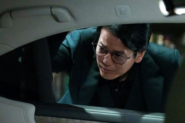 フィクサーvs.フィクサーの下克上バトルが勃発！　『連続ドラマW フィクサー』第2話、本日放送・配信