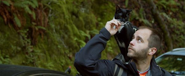 【おとなの映画ガイド】“猫好き”からにじみでる「男らしさ」とは？　可愛さ・賢さ・優しさ満載の映画──『猫と、とうさん』