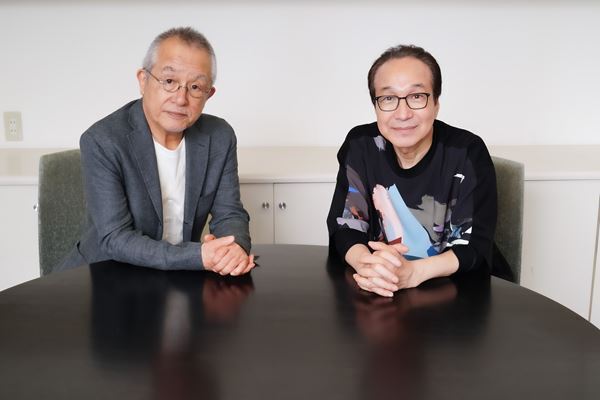 舞台『スカパン』より串田和美×小日向文世の対談動画＆ロングインタビュー公開