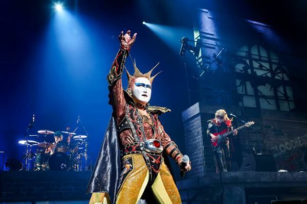 聖飢魔II、期間再延長再集結『執念の大黒ミサツアー』を終え6度目の解散