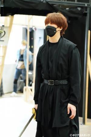 浦井健治、伊礼彼方、加藤和樹らが7曲を披露　ミュージカル『キングアーサー』稽古場レポート到着