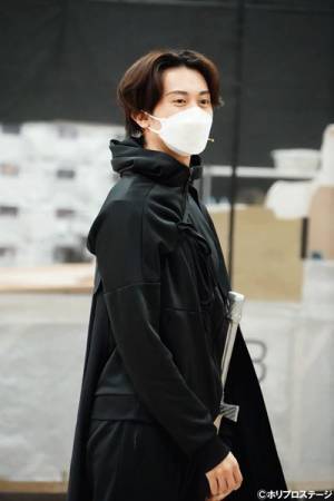 浦井健治、伊礼彼方、加藤和樹らが7曲を披露　ミュージカル『キングアーサー』稽古場レポート到着