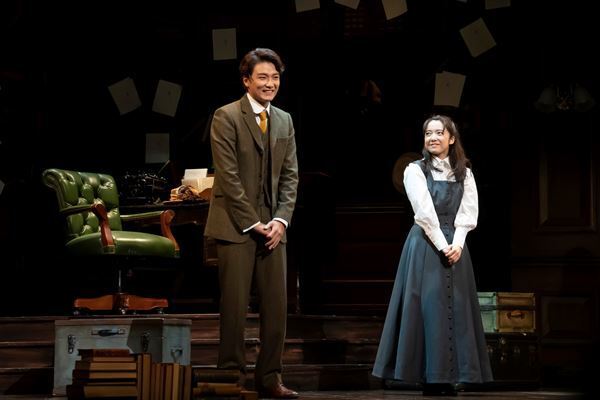 井上芳雄×新ジルーシャ・上白石萌音、10年目の『ダディ・ロング・レッグズ』装い新たに開幕