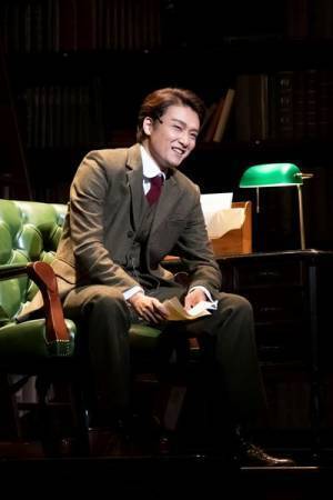 井上芳雄×新ジルーシャ・上白石萌音、10年目の『ダディ・ロング・レッグズ』装い新たに開幕