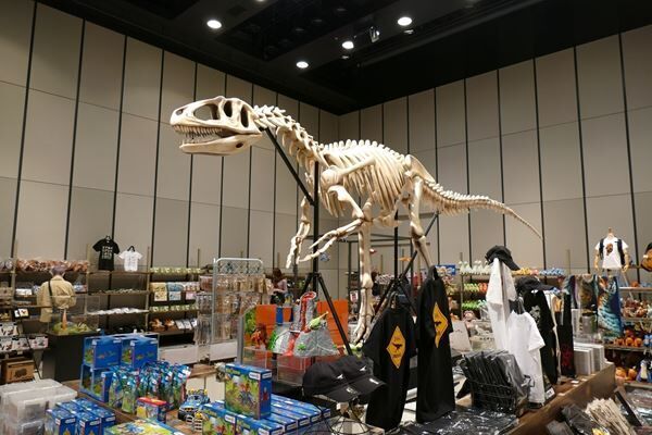全長8メートルの鎧竜アンキロサウルスが初登場！　GW恒例イベント『ディノサファリ（DINO SAFARI） 2023』が開幕