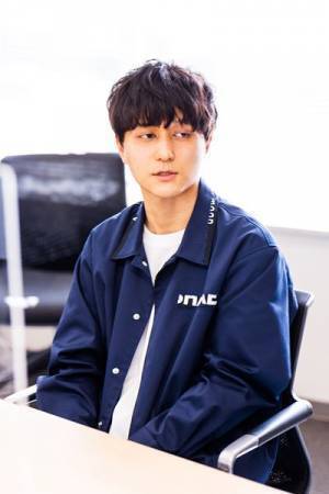 ハンブレッダーズ×reGretGirl、共鳴する2組が馴れ初めと音楽論を語る【座談会前編】