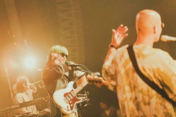 Kroi、マルチプレイヤー集団Ovallと初の対バン　ジャンルレスな音楽が響き渡る一夜【宮城公演ライブレポート】