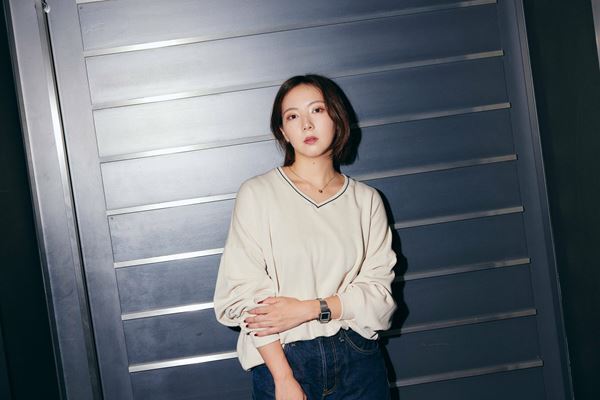 村上春樹の世界を表す、新しい演劇表現を目指して　那須凜が挑む日英合作『品川猿の告白』