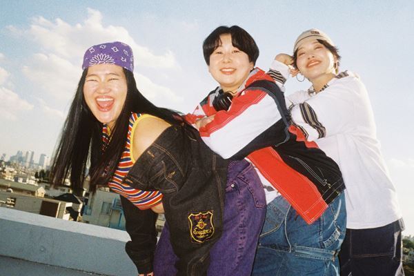 KOMOREBI × MyM、「DA.YO.NE」のカバーを11月20日リリース　 EAST END×YURIも祝福&MVも公開