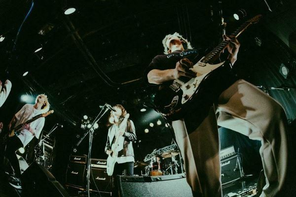 CULTURES!!!×まなつ、対バンの魅力が溢れた一夜。記念すべきGrasshopper第20回公演を見た！【オフィシャルレポート】