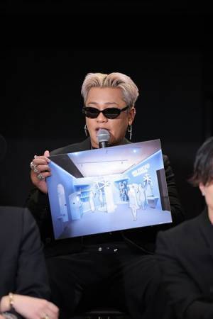 三代目 J SOUL BROTHERS、初の大規模展覧会開催　ソロブースの見どころをメンバー全員が語る