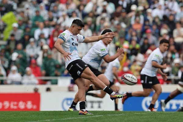 横浜Eの逆転3位か? 埼玉WKの16戦全勝か? プレーオフ前に横浜Eと埼玉WKが激突!