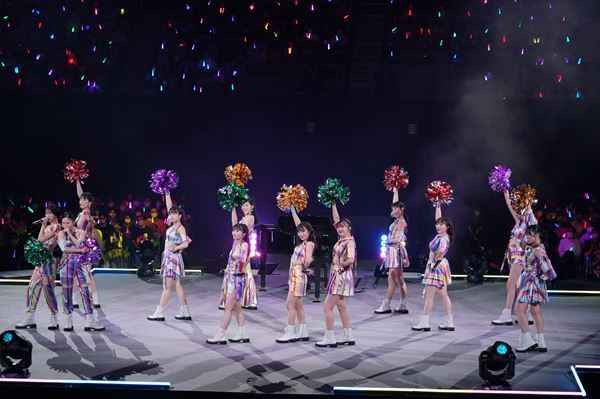 BEYOOOOONDS、多幸感に包まれた初の武道館ワンマンライブ「ずっと目を離さないで応援して」