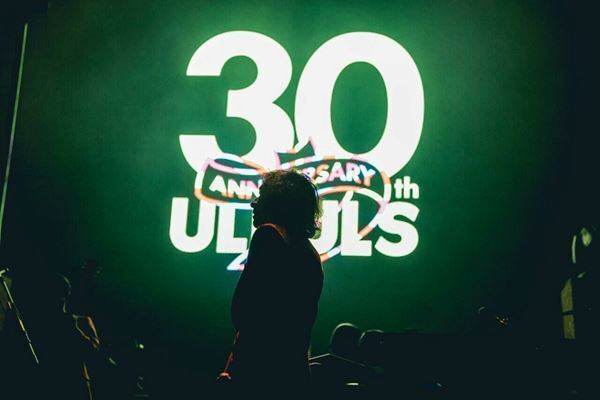 【ライブレポート】エンタテインメントでもあり、ドキュメントでもあった『ウルフルズ 30周年ツアー 2022-2023』ファイナル公演