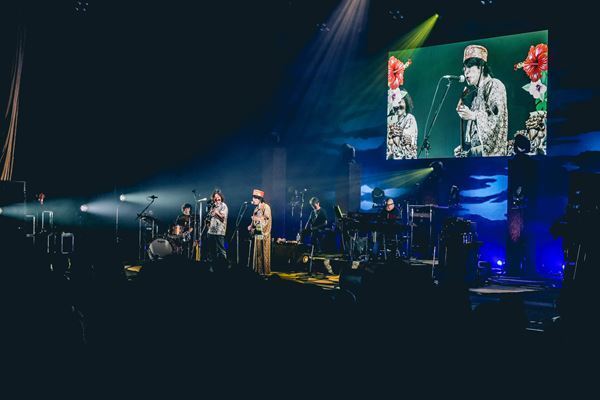 【ライブレポート】エンタテインメントでもあり、ドキュメントでもあった『ウルフルズ 30周年ツアー 2022-2023』ファイナル公演