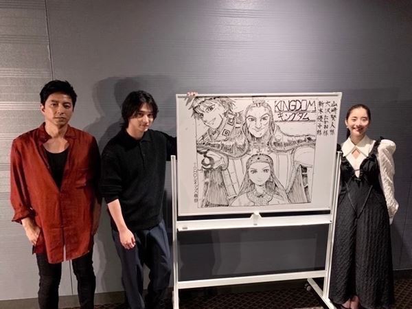 『キングダム 大将軍の帰還』シリーズ初の舞台挨拶ツアー開催　山﨑賢人「キングダムは宝物」