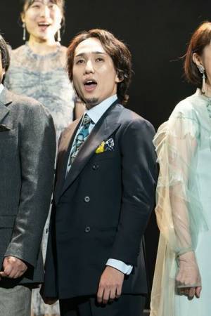 『民衆の歌』ほか豪華な歌唱に期待高まる　現・帝劇最後の『レ・ミゼラブル』製作発表会見に総勢84名キャストが勢揃い