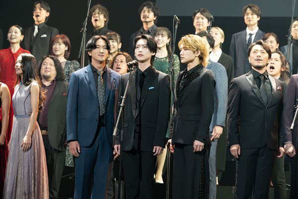 『民衆の歌』ほか豪華な歌唱に期待高まる　現・帝劇最後の『レ・ミゼラブル』製作発表会見に総勢84名キャストが勢揃い