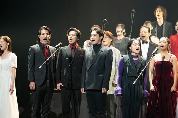『民衆の歌』ほか豪華な歌唱に期待高まる　現・帝劇最後の『レ・ミゼラブル』製作発表会見に総勢84名キャストが勢揃い