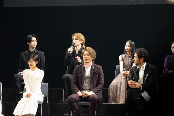 『民衆の歌』ほか豪華な歌唱に期待高まる　現・帝劇最後の『レ・ミゼラブル』製作発表会見に総勢84名キャストが勢揃い