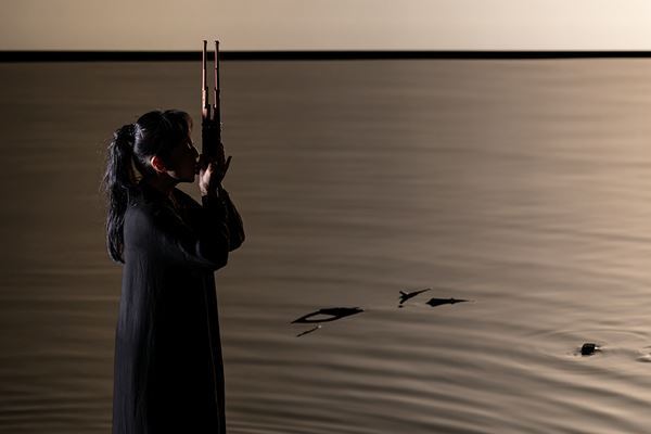 坂本龍一が生前最後に手がけた舞台『TIME』日本初演が一周忌に開幕　高谷史郎「人生も舞台も一期一会」